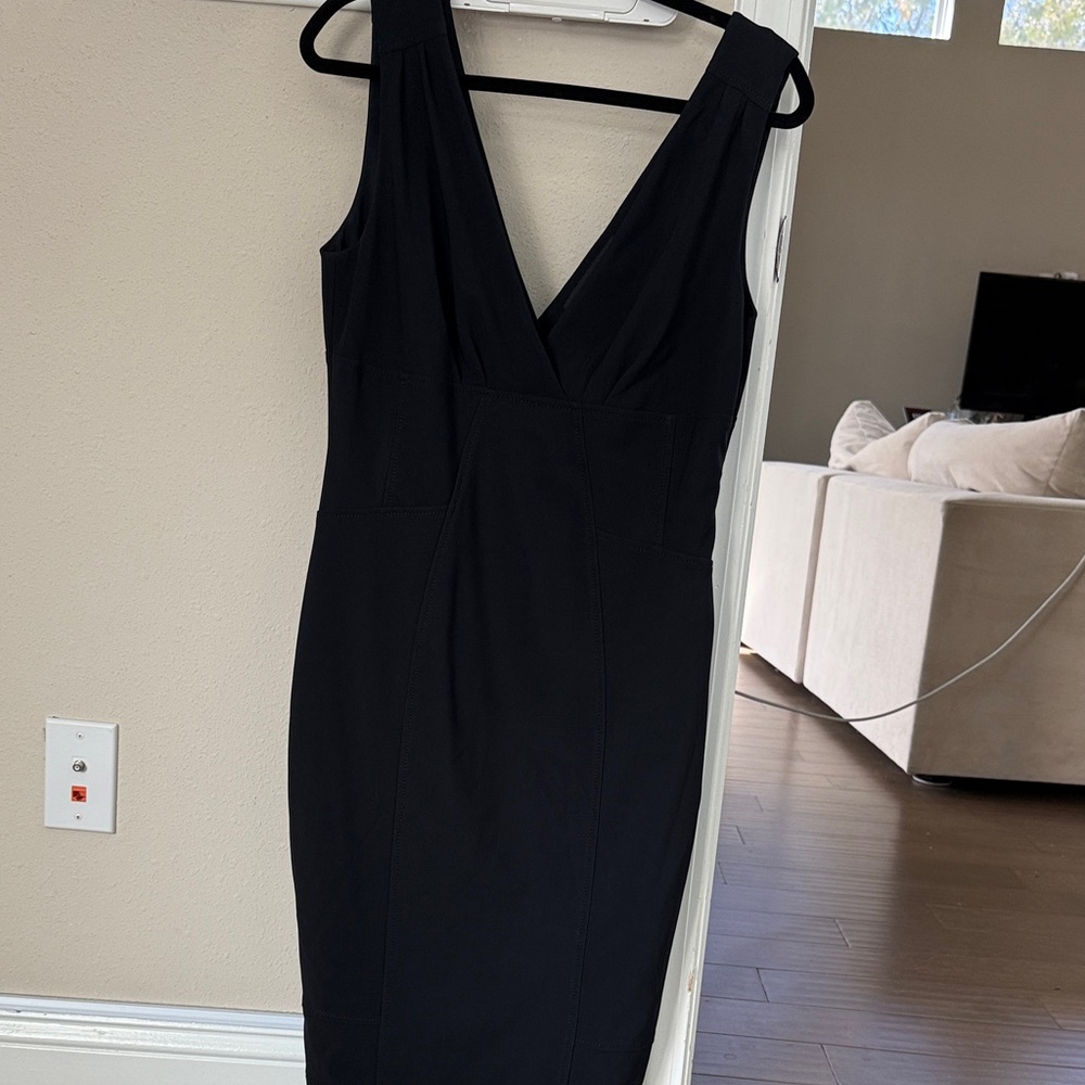 Elegant Black Sleeveless Dress